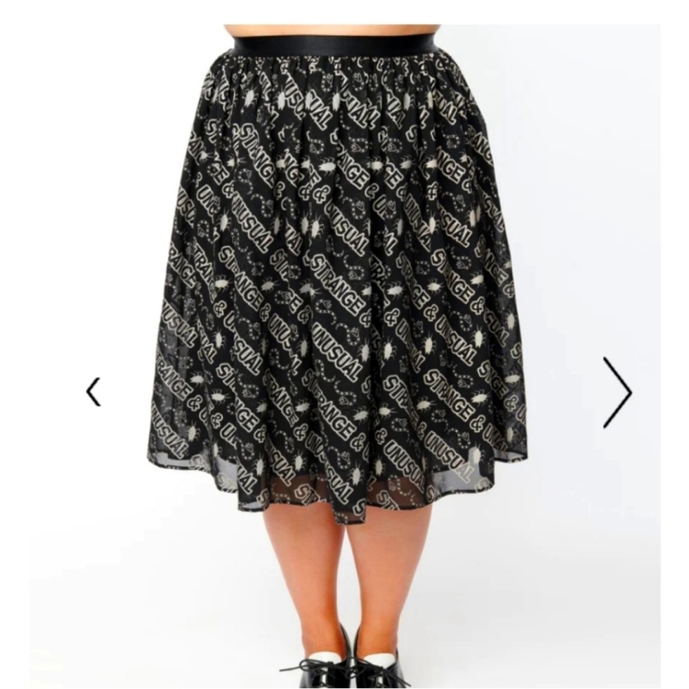 Unique Vintage Beetlejuice glow in the dark Rockabilly Skirt